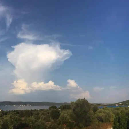 Rosa Apartamento Neviđane